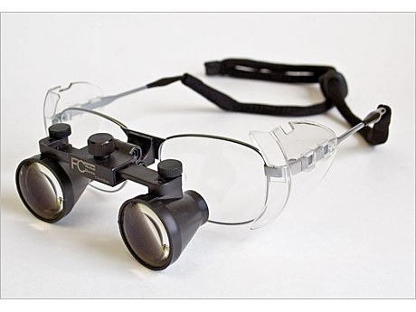 LOUPES BINOCULAIRES EASY VIEW SUR LUNETTES